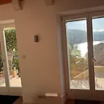 Fortuna House * Vis