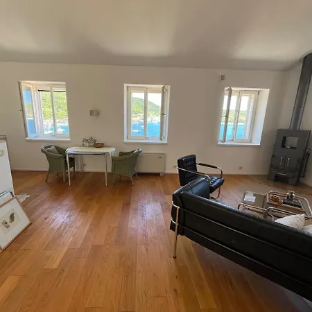 Fortuna House וילה וויס