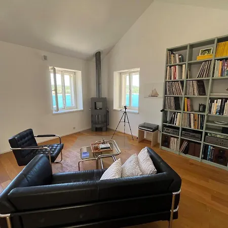 别墅 Fortuna House